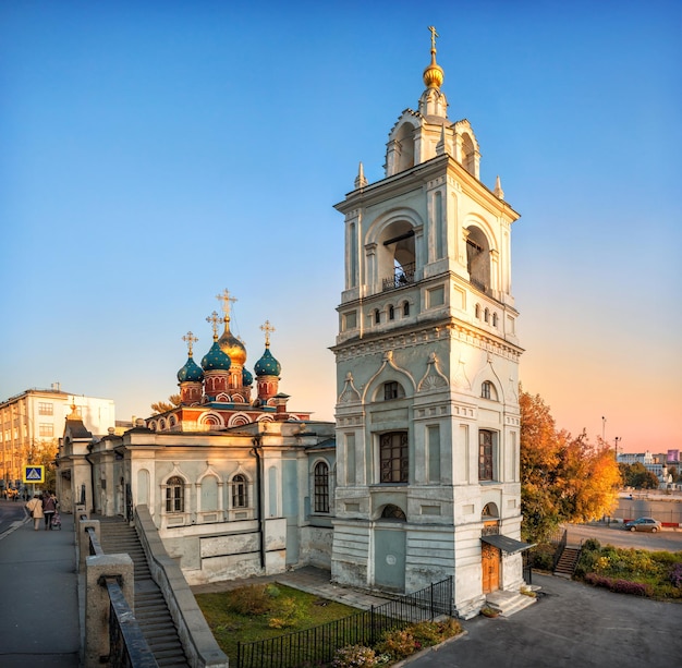 Iglesia de San Jorge en Varvarka en Moscú antes de la reconstrucción