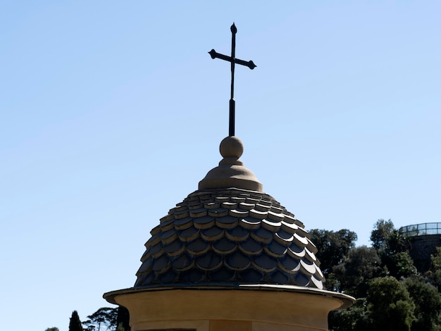 Iglesia de san martín en portofino detalle de tejas de torre