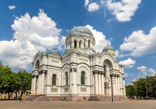 Iglesia de San Miguel Arcángel en Kaunas, Lituania