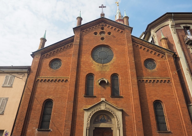 Foto iglesia de santa maria del suffragio en turín