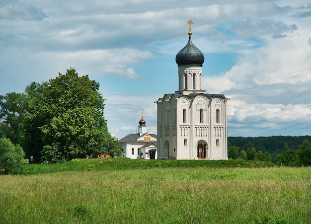 Iglesia de la Santísima Virgen en el río Nerl, Bogolyubovo, Rusia