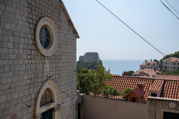 Iglesia de st andrews cerca del mar dubrovnik croacia
