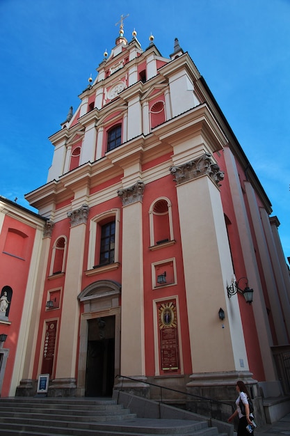 La iglesia de Varsovia Polonia