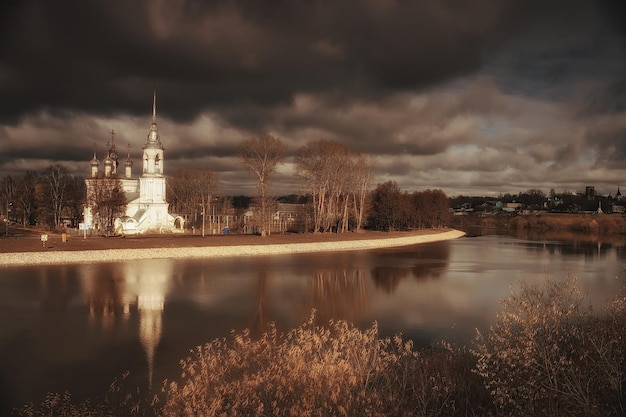 Iglesia de Vologda, iglesia cristiana ortodoxa, monasterio de Vologda, norte de Rusia, turismo de peregrinos