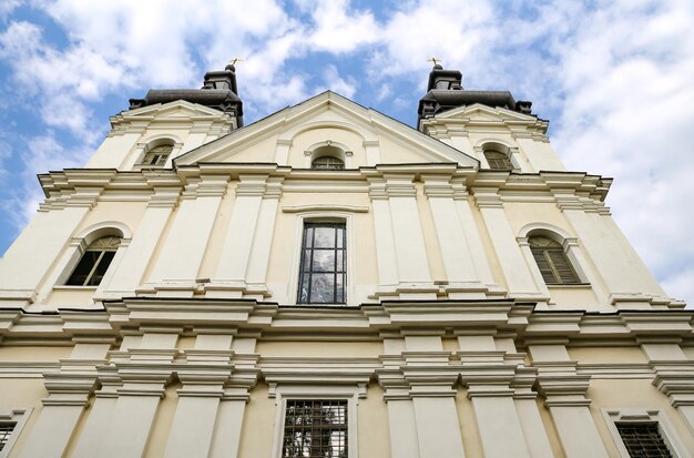 Igreja Carmelita em Lviv Ucrânia