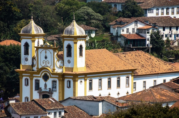 Igreja católica histórica na cidade brasileira