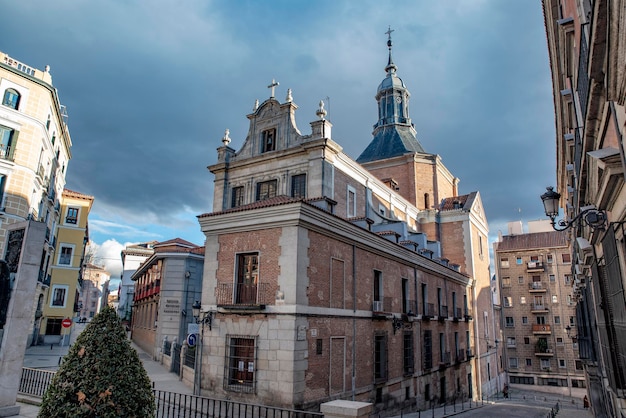 Igreja da catedral militar em madrid espanha