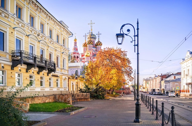 Igreja da Natividade na Rua Rozhdestvenskaya Nizhny Novgorod