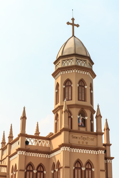 Igreja de estilo gótico em Bangkok, Tailândia