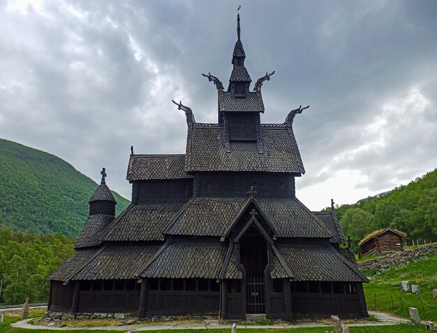 Foto igreja de madeira em borgund borgund stavkirke