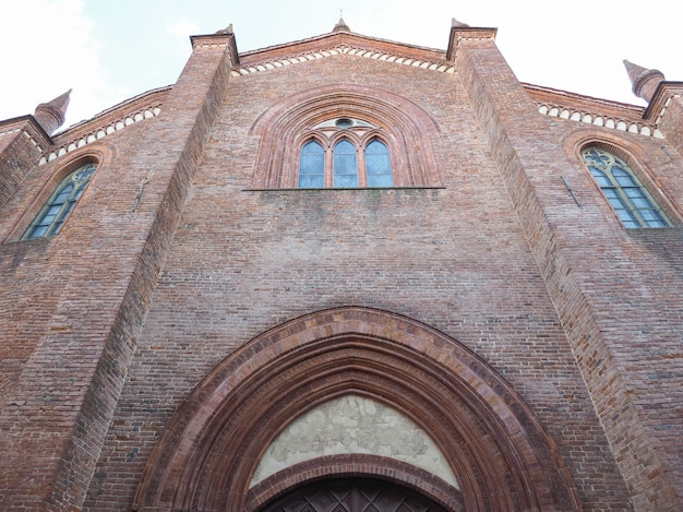 Foto igreja de san domenico em chieri