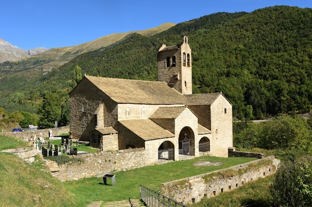 Igreja de San Miguel, Linas de Broto, província de Huesca, Aragão, Espanha