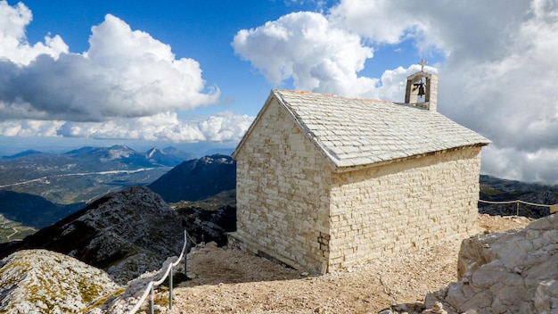 Igreja de São Jorge Crkva sv Jure Sveti Jure vista Biokovo Croácia Europa