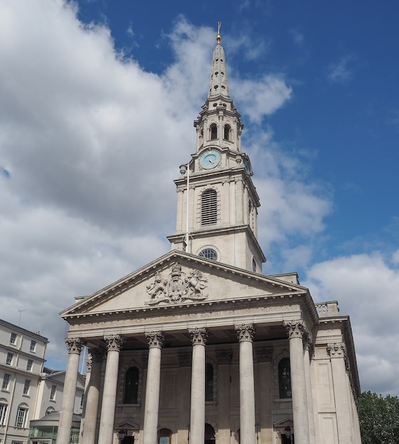 Igreja de São Martinho nos Campos em Trafalgar Square em Londres, Reino Unido