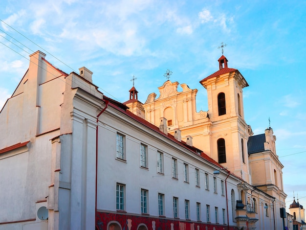 Igreja do Espírito Santo no centro da cidade velha de Vilnius, Lituânia