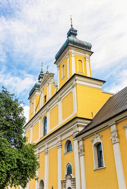 Igreja histórica de Antoni Padewskil em Poznan