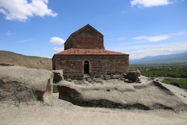 igreja na antiga cidade da caverna Uplistsikhe Gori Georgia
