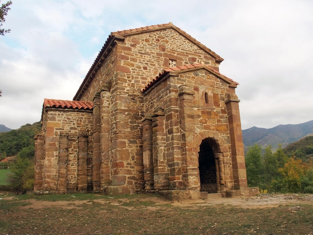 Igreja pré-românica de Santa Cristina de Lena séc.