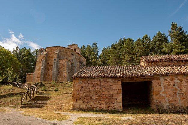 Igreja românica de San Miguel em Quintanilla de An.