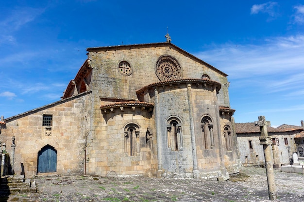 Igreja românica de Santa Maria de Aguas Santas séc.