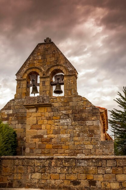 Igreja românica de santa maria em arenillas del ebro