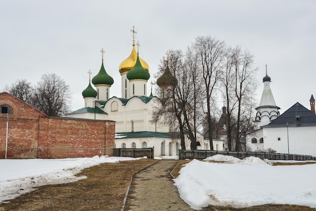 Igrejas e mosteiros ortodoxos russos