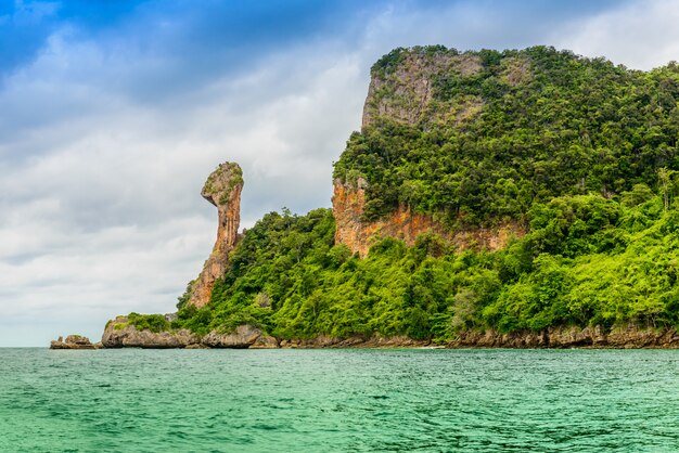 Foto ilha de frango, koh kai, no mar de andaman