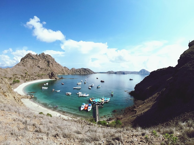 Foto ilha de padar labuan bajo