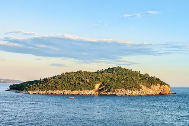 Ilha Lokrum do Mar Adriático em Dubrovnik, Croácia