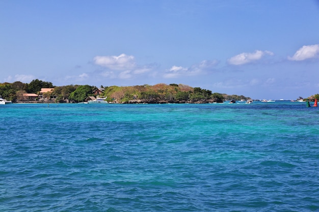 Ilha pirata na reserva natural de Rosário, mar do Caribe, Cartagena, Colômbia