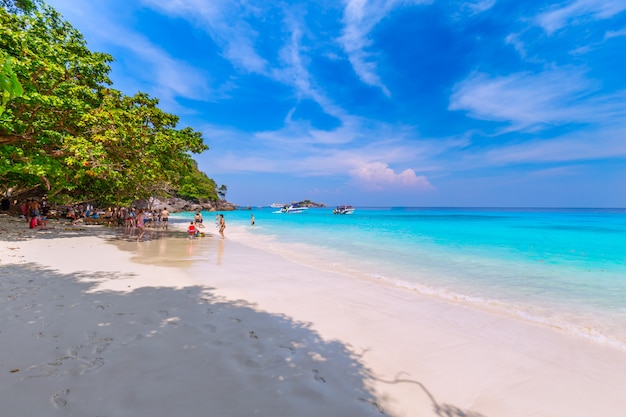 Ilha similan no mar de andaman, phuket, tailândia