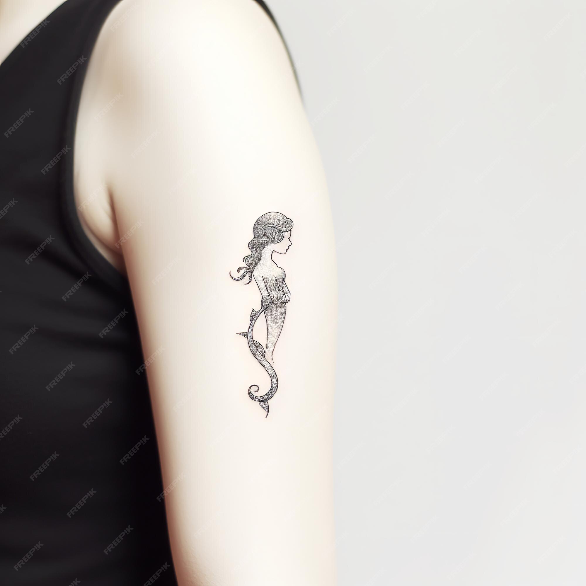 Tatuagem minimalista feminina: 60 ideias exclusivas para você