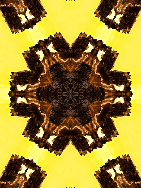 Ilustração de um caleidoscópio de fractal brilhante de chamas e sol com espirais Imagem vertical.