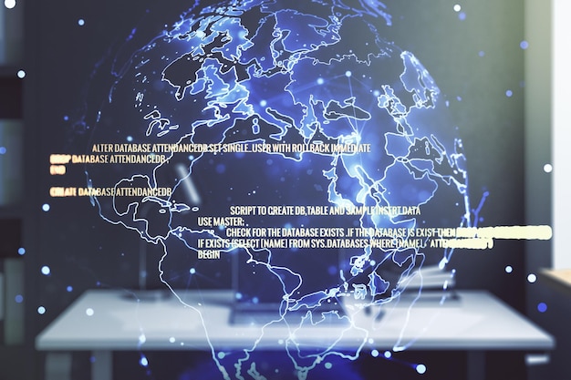 Ilustración de codificación creativa abstracta con mapa mundial y escritorio moderno con pc en segundo plano concepto de desarrollo de software internacional Multiexposición