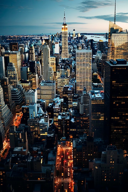 Ilustración generativa de IA de la vista desde arriba de las calles y edificios de Nueva York