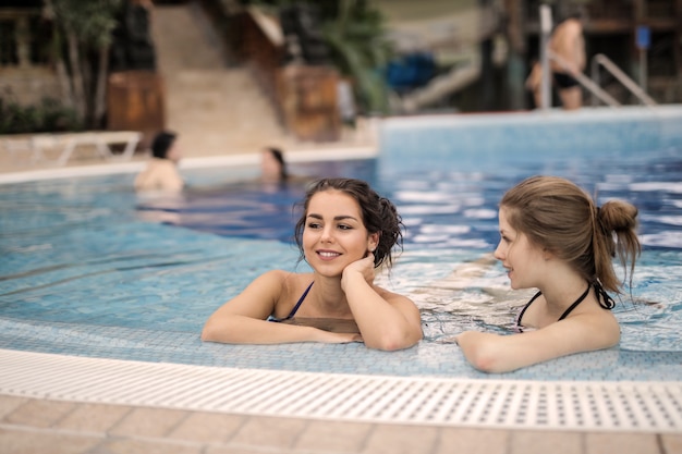 Im Sommer den Pool genießen