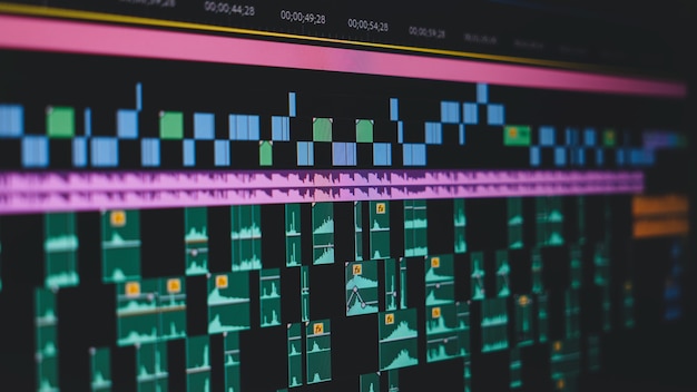 Imagem aproximada do processo de edição de vídeo