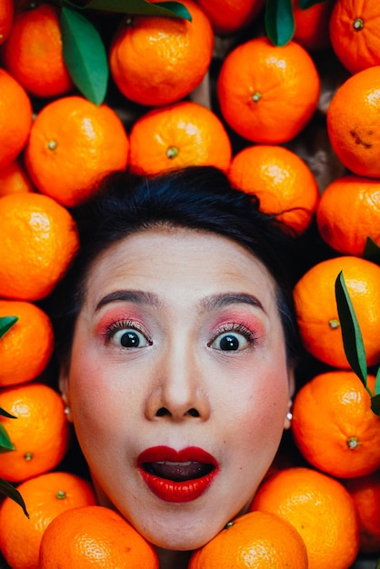 Imagem completa de frutos de laranja