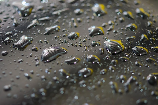 Foto imagem completa de gotas de chuva em vidro