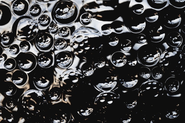 Imagem completa de gotas de chuva em vidro