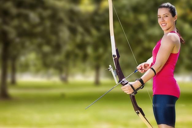 Imagem composta de esportista praticando arco e flecha