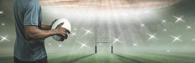 Imagem composta de esportista segurando uma bola de rugby