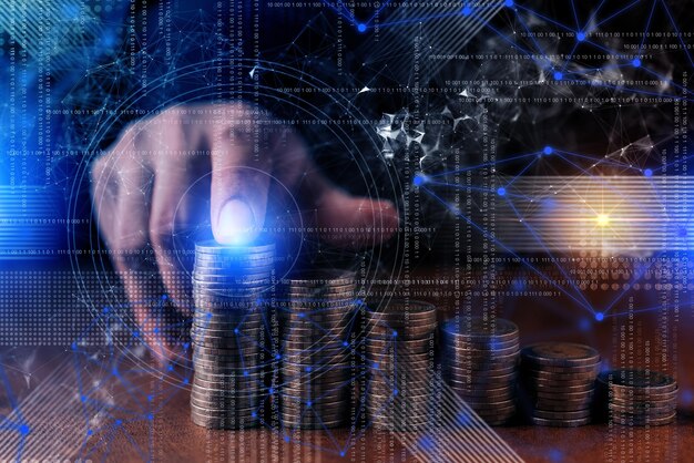 Imagem composta digital de um dedo de pessoa sobre uma pilha de moedas na mesa