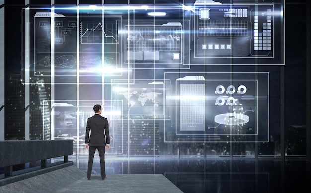 Imagem composta do empresário olhando para longe