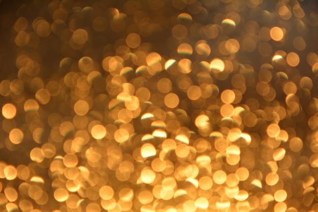 Imagem desfocada de luzes de Natal iluminadas