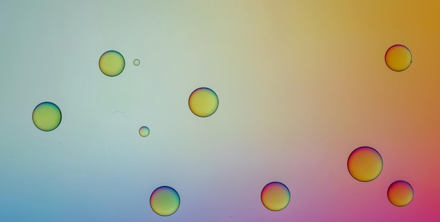 una imagen de burbujas de agua con la palabra burbuja en la pantalla