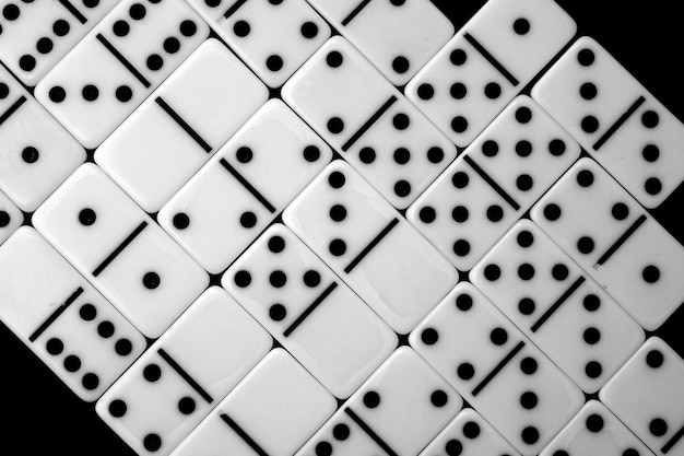 Imagen completa del juego de dominó