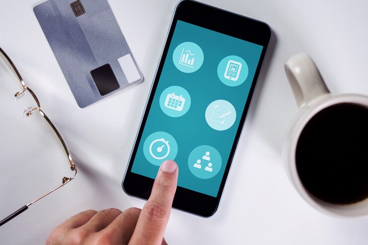 Foto imagen compuesta del empresario con smartphone