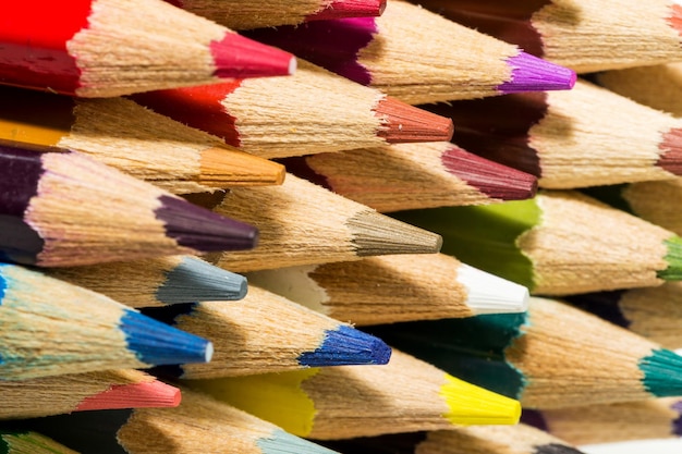 Imagen en cuadro completo de lápices de colores