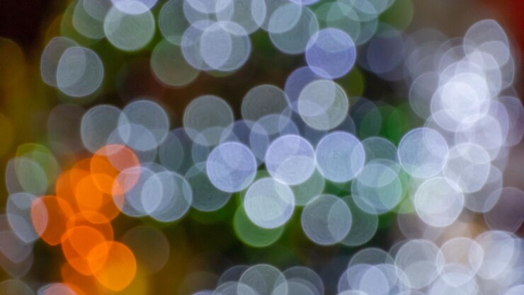Foto imagen desfocada de luces iluminadas